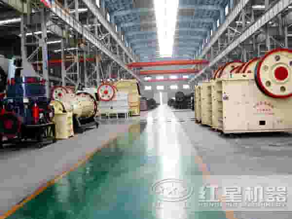 颚式破碎机生产车间 颚式破碎机生产车间