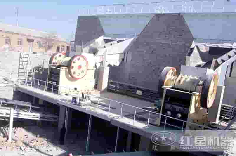 高性价比的颚式破碎机客户现场 高性价比的颚式破碎机客户现场