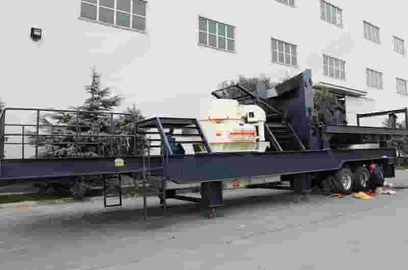 红星机器河卵石粉碎沙子机设备展示 红星机器河卵石粉碎沙子机设备展示